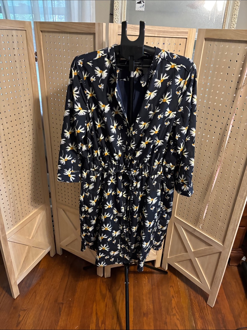 Banana Republic Navy Floral Drawstring Waist Long Sleeve Dress